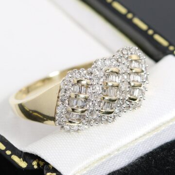 Złoty pierścionek z diamentami 0.45ct stylowy 9K